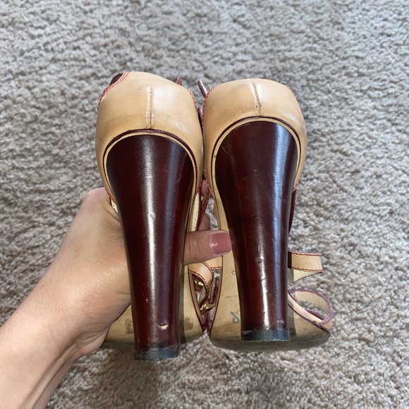 Shoes 👠 - Picture 4 of 7